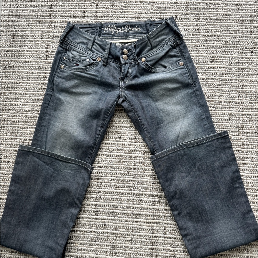 Hilfiger original denim slim fit super low waist  boot cut size 27